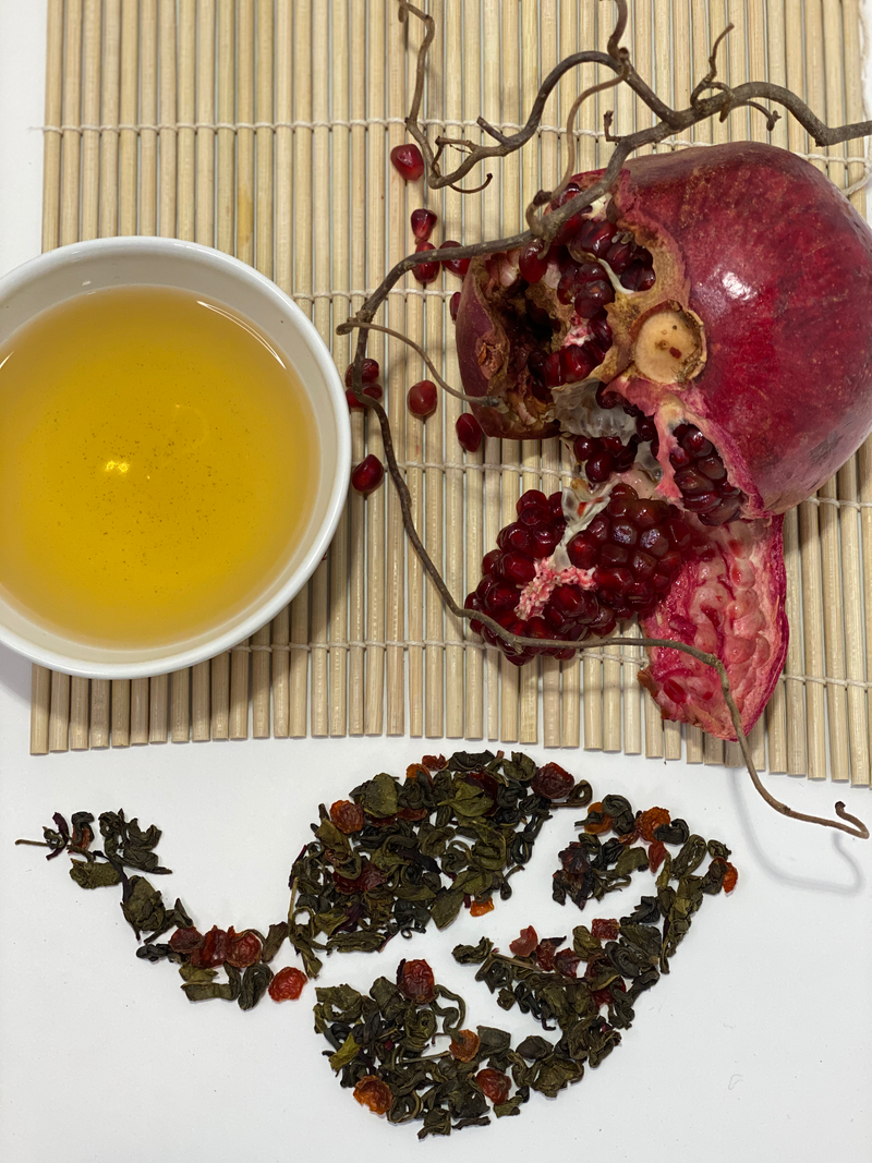 Pomegranate Hibiscus Flavored Green Tea OptimumZeal.com