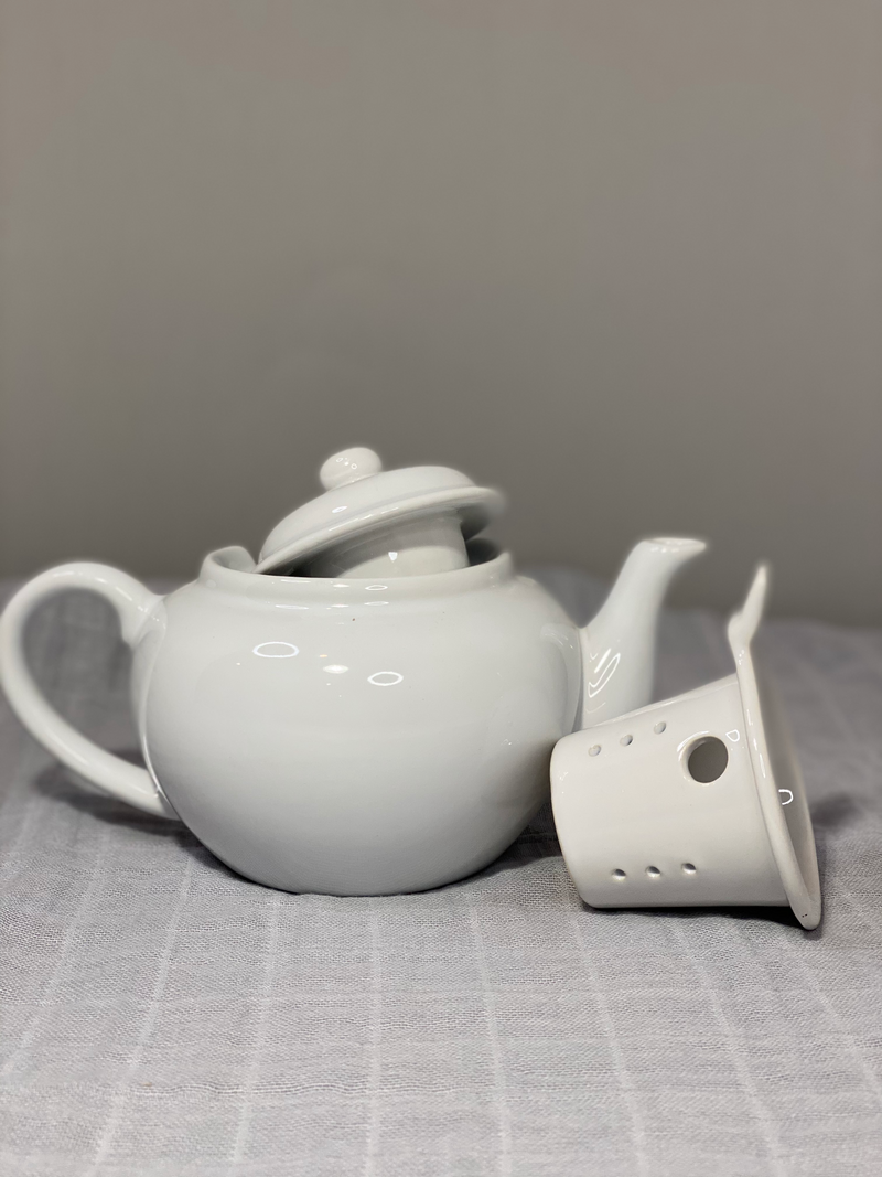 White Dominion Teapot with center infuser OptimumZeal.com