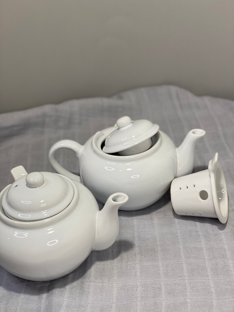 White Dominion Teapot with center infuser OptimumZeal.com